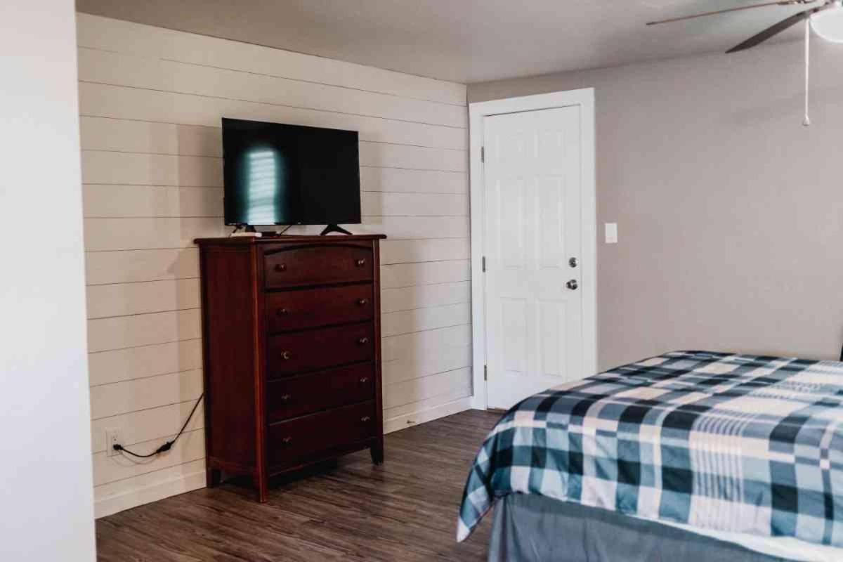 Near Lake Texoma Quad-Plex - 28 Mead Экстерьер фото
